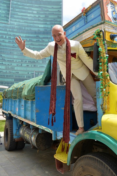 CEO Amazon tại Ấn Độ vào tháng 9/2014. Ảnh: Bloomberg