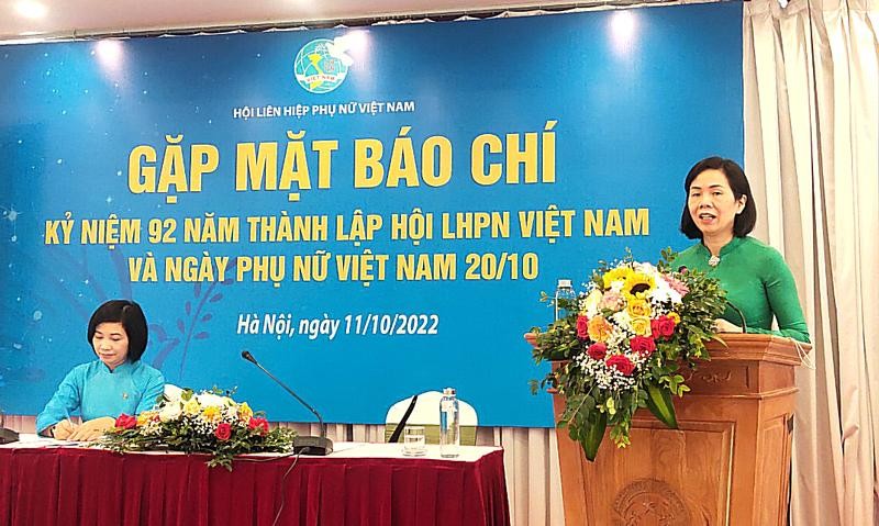 Phó Chủ tịch Trung ương Hội Liên hiệp phụ nữ Việt Nam Nguyễn Thị Minh Hương thông tin về các hoạt động kỷ niệm 92 năm Ngày thành lập Hội Liên hiệp phụ nữ Việt Nam và Ngày Phụ nữ Việt Nam 20-10.