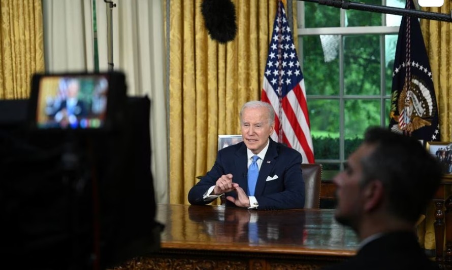 Tổng thống Joe Biden phát biểu tại Phòng Bầu dục của Nhà Trắng ở Washington, DC, ngày 2/6. Ảnh: Reuters