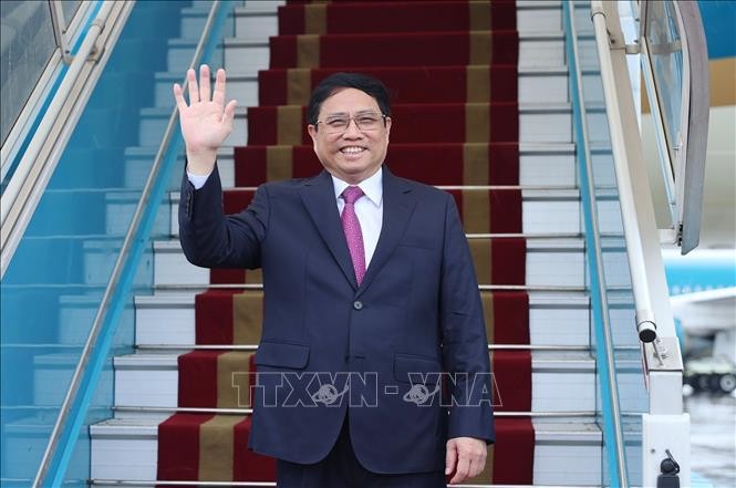 Thủ tướng Phạm Minh Chính rời Hà Nội sang thăm chính thức nước Cộng hòa nhân dân Trung Hoa và dự Hội nghị thường niên WEF. Ảnh: Dương Giang