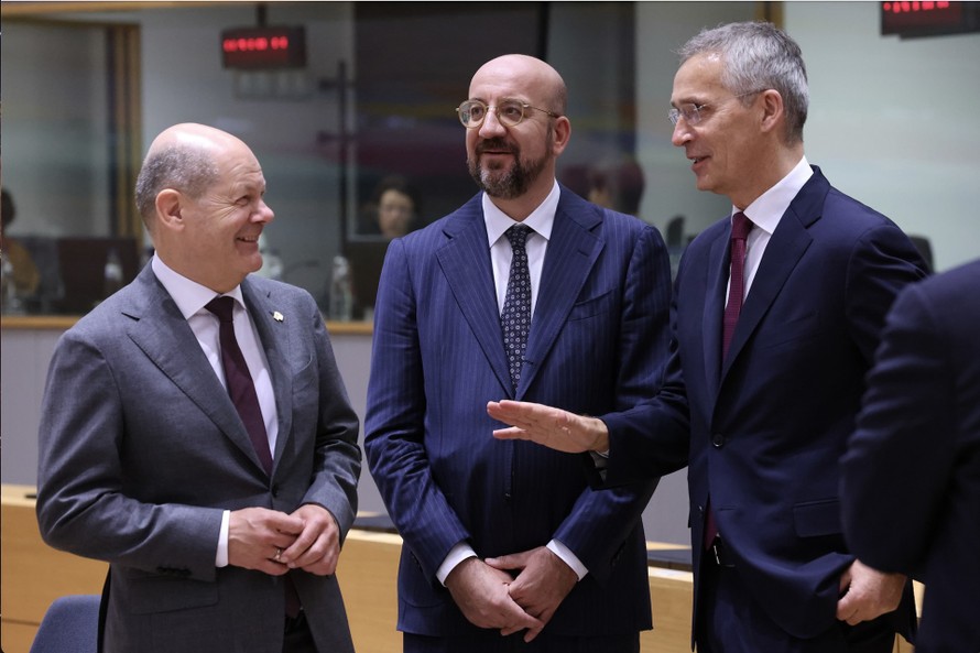 Các nhà lãnh đạo Liên minh châu Âu (EU) trong phiên thảo luận tại trụ sở EU ở Brussels ngày 29.6.2023. Ảnh: European Council