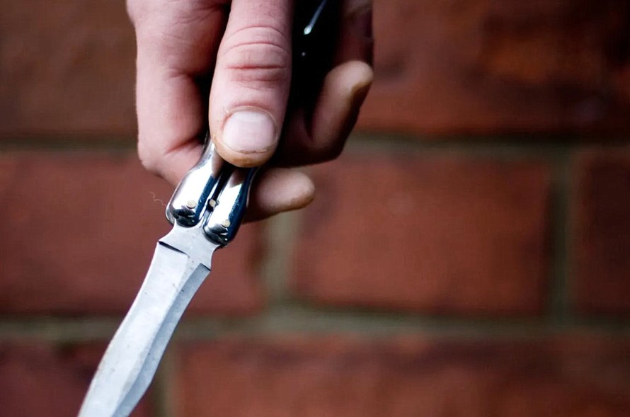 Bắt giữ nghi phạm đâm dao bên ngoài bảo tàng Anh ở London