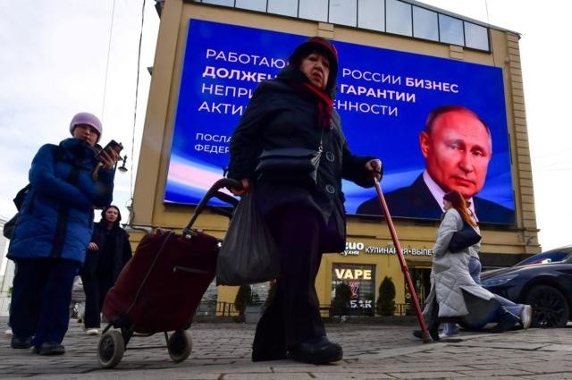 Hàng triệu cử tri Nga thực hiện quyền công dân