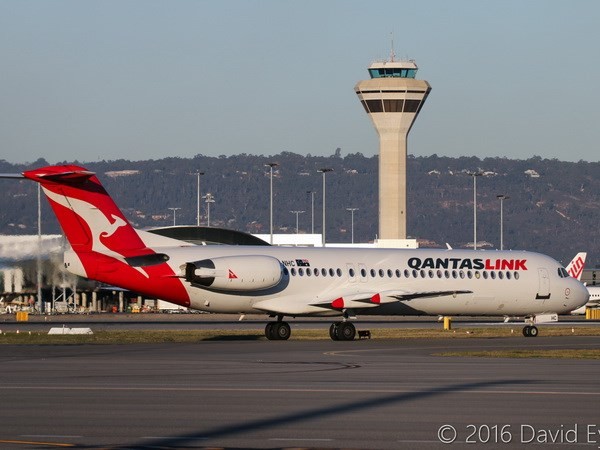  Hai máy bay va chạm khiến nhiều chuyến bay bị hoãn ở Australia