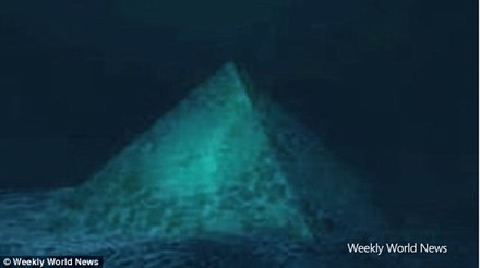Bí ẩn ‘kim tự tháp pha lê’ nằm dưới tam giác quỷ Bermuda