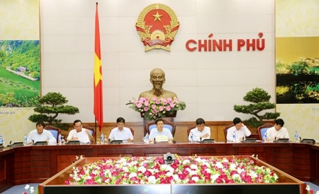 Phó Thủ tướng Vương Đình Huệ chủ trì cuộc họp cho ý kiến về Bộ tiêu chí nông thôn mới giai đoạn 2016-2020. Ảnh: VGP/Thành Chung