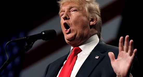 Gần 40% cử tri Mỹ muốn ông Trump rời cuộc đua vào Nhà Trắng. Ảnh: Reuters