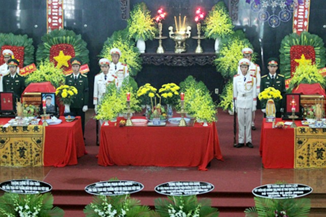 Lễ viếng, truy điệu 3 phi công tại nhà tang lễ Bộ Quốc phòng. Ảnh: Duy Trần