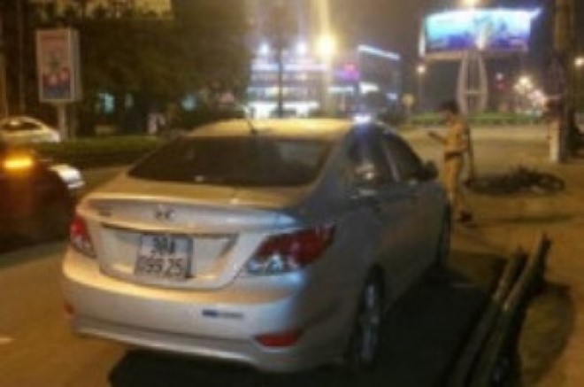 Xe ôtô do ông Lan điều khiển gây tai nạn ở TP Hà Tĩnh.