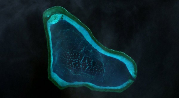 Bãi cạn Scarborough tranh chấp giữa Trung Quốc và Phillippines. Ảnh: Wikipedia