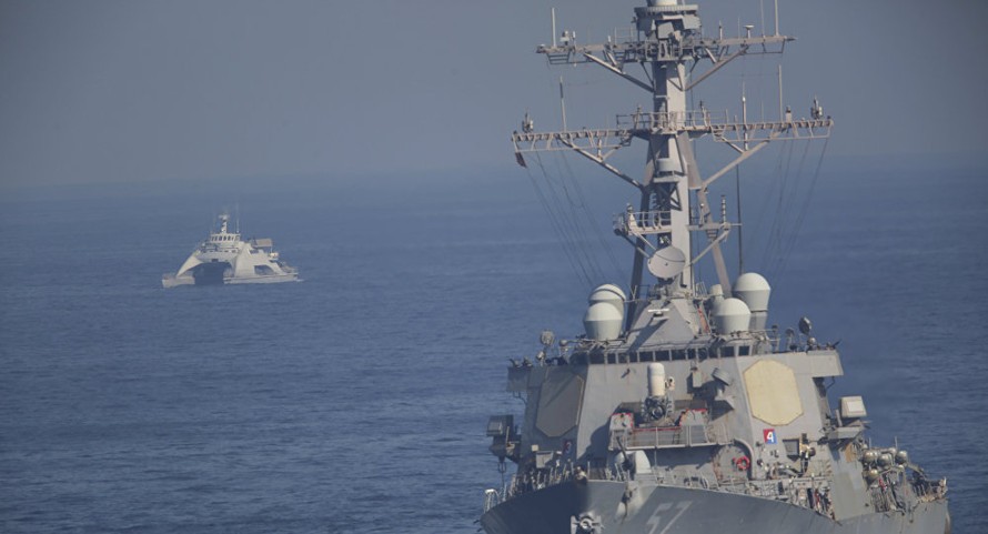 Đô đốc Iran: 'Mỹ sẽ không bao giờ được phép tiếp cận lãnh hải Iran nữa'