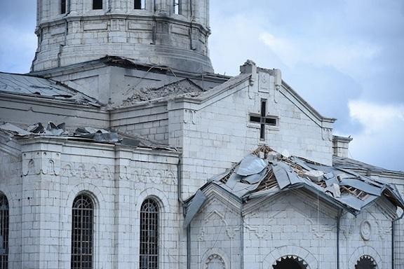 Vụ đánh bom Nhà thờ Ghazanchetots của Azerbaijan (Ảnh: Asbarez)