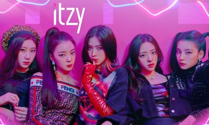 Doanh số của ITZY sụt giảm mạnh mẽ. Ảnh: JYP Entertainment