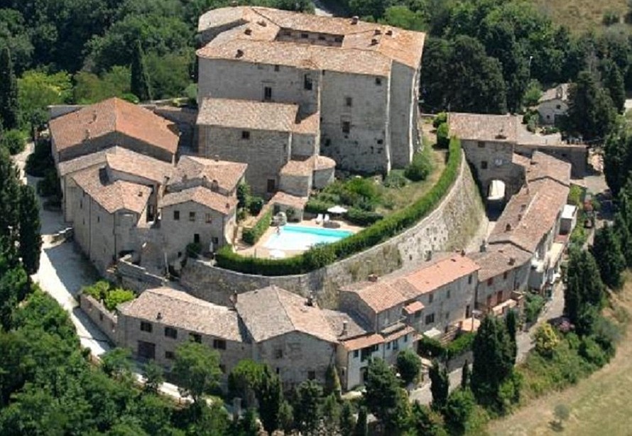 8,3 triệu đô la để tìm chủ nhân cho lâu đài hơn 10 thế kỷ ở Ý