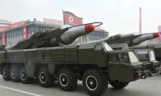 Hàn Quốc họp khẩn vì Triều Tiên phóng tên lửa tầm trung