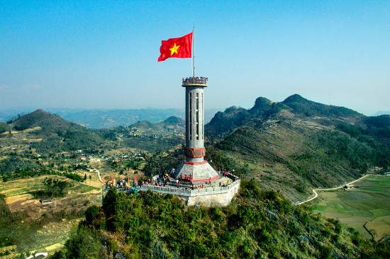 Cột cờ Lũng Cú. Ảnh: Phạm Thị Ngoan