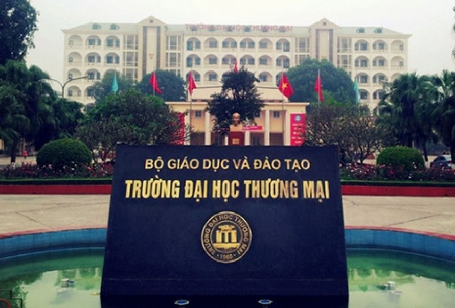 Đại học Thương Mại trả lại học phí cho thí sinh được nâng điểm tự viết đơn xin thôi học - Ảnh minh họa
