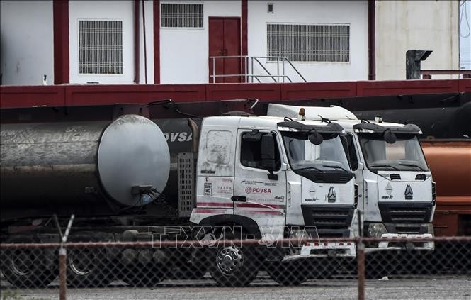 Xe chở dầu tại Maracaibo, Venezuela, ngày 15/3/2019. Ảnh: AFP/TTXVN