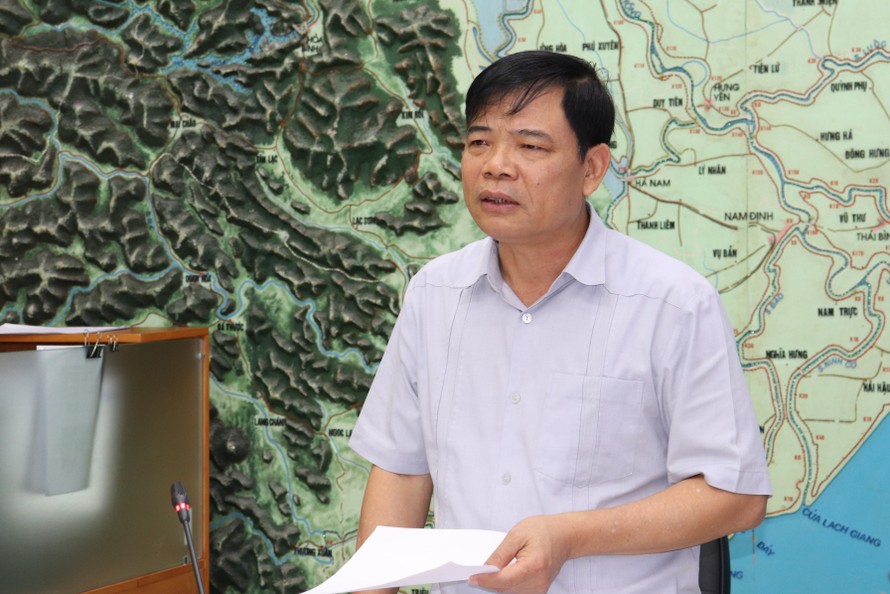 Bộ trưởng Nguyễn Xuân Cường phát biểu tại cuộc họp