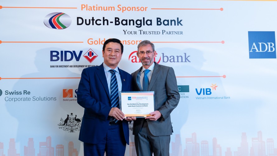 HDBank – Ngân hàng đầu tiên tại Việt Nam nhận giải 'Green Deal Award' do ADB trao tặng