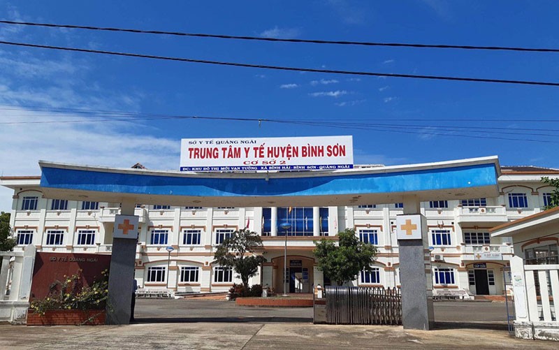 Cơ sở 2, Trung tâm Y tế huyện Bình Sơn, nơi BN590 đang điều trị - Ảnh: Báo Nhân dân