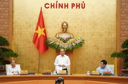 Thủ tướng Nguyễn Xuân Phúc chủ trì phiên họp - Ảnh: VGP/Quang Hiếu