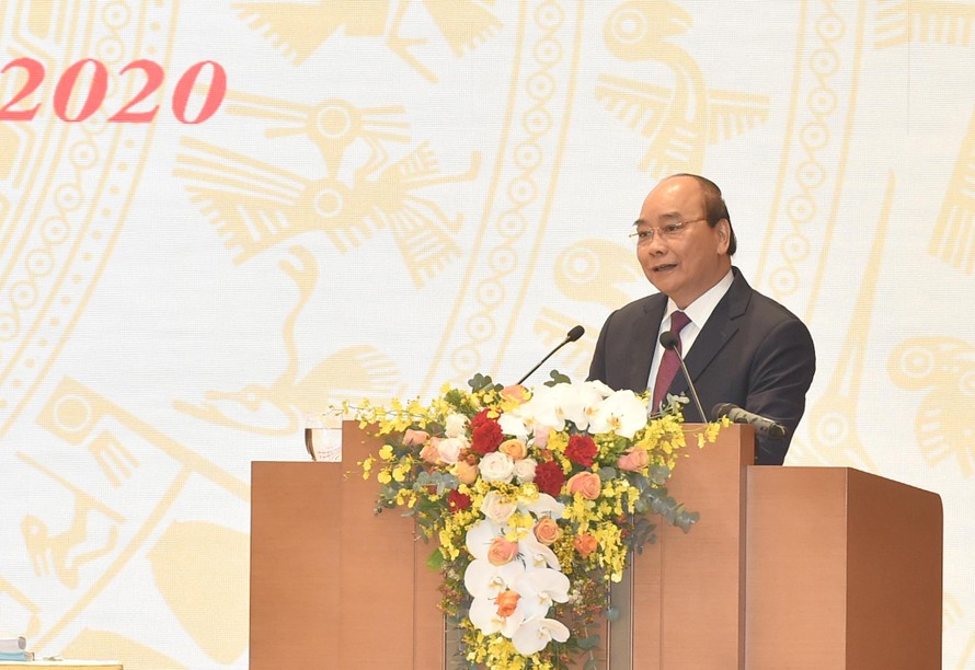 Thủ tướng Nguyễn Xuân Phúc: Chính phủ phấn đấu điều hành GDP 2021 thêm ít nhất 0,5 điểm phần trăm, lên mức 6,5% - Ảnh: VGP/Quang Hiếu