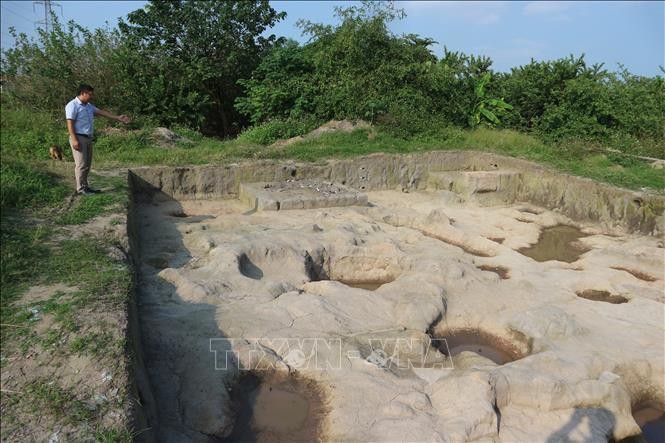 Hố thám sát của các nhà khảo cổ khai quật nghiên cứu khảo cổ học cụm di chỉ Vườn Chuối năm 2019. Ảnh tư liệu: Mạnh Khánh/TTXVN