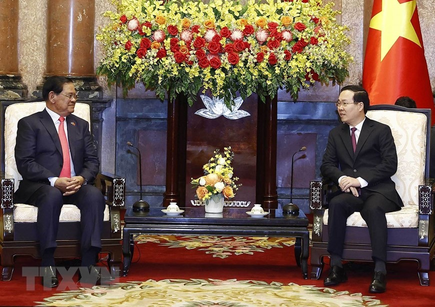 Hình ảnh Chủ tịch nước Võ Văn Thưởng tiếp Phó Thủ tướng, Bộ trưởng Bộ Nội vụ Campuchia Samdech Krolahom Sar Kheng. (Ảnh: Thống Nhất/TTXVN)