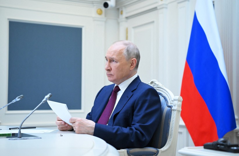Tổng thống Nga Putin cho biết sẽ dự hội nghị thượng đỉnh BRICS ở Nam Phi bằng hình thức trực tuyến. Ảnh: Reuters