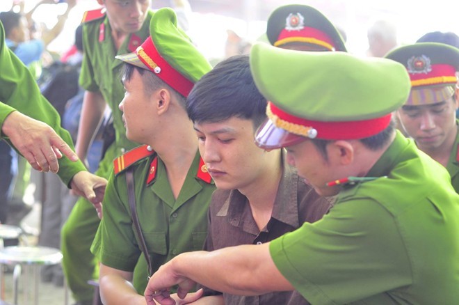 Đang xét xử vụ thảm án ở Bình Phước