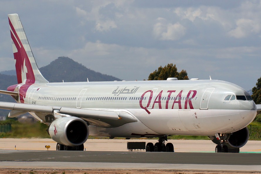 Máy bay hoàng gia Qatar bất ngờ hạ cánh khẩn cấp ở Thụy Sĩ