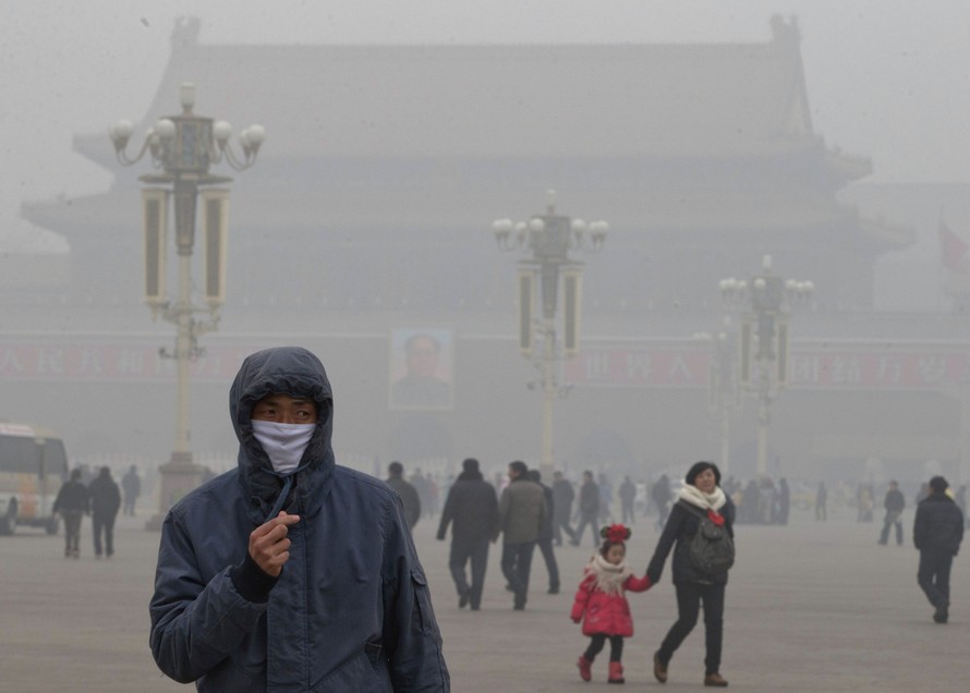 Bắc Kinh cảnh báo tình trạng sương mù do ô nhiễm
