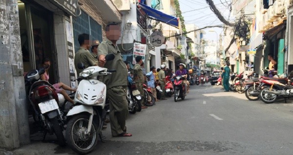 Hàng trăm cảnh sát bao vây, bắt trùm ma túy ở Sài Gòn