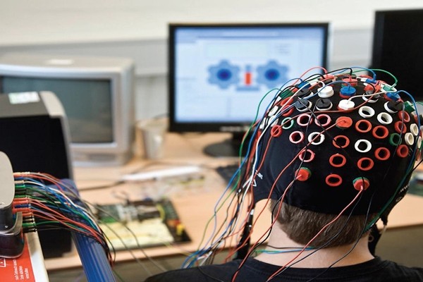 Kết nối não người với mạng internet sẽ sớm trở thành hiện thực