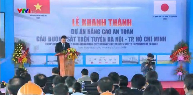 Hoàn thành 44 cầu đường sắt, tàu Hà Nội-TPHCM chạy 120km/h