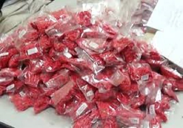 Bắt quả tang phó Chủ tịch xã vận chuyển 600 viên ma túy tổng hợp