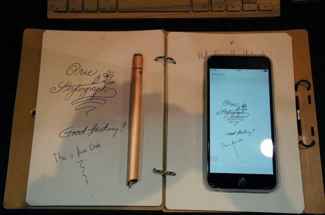 ‘Bút thần’ Stylograph viết gì trên giấy, trên iPhone có hình đó