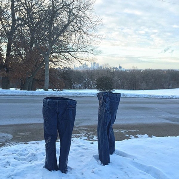 Những chiếc quần 'ma' xuất hiện tại Mỹ