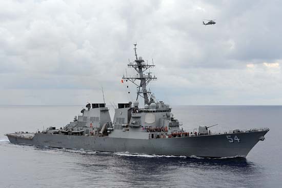Việt Nam tôn trọng quyền đi qua vô hại của tàu Mỹ ở Hoàng Sa