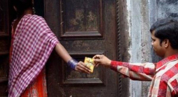 Ấn Độ: Thiếu nữ bán trinh lấy tiền khao cả làng