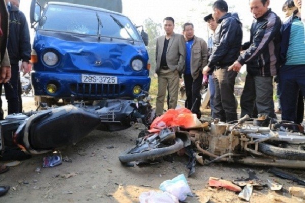 Tai nạn, 5 người trong 1 gia đình thương vong khi đi chúc Tết