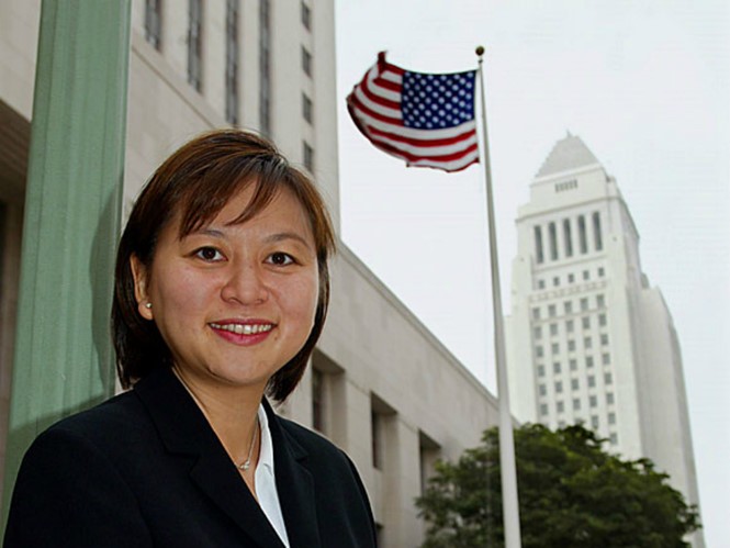 Người gốc Việt được đề cử trở thành Thẩm phán tối cao Mỹ