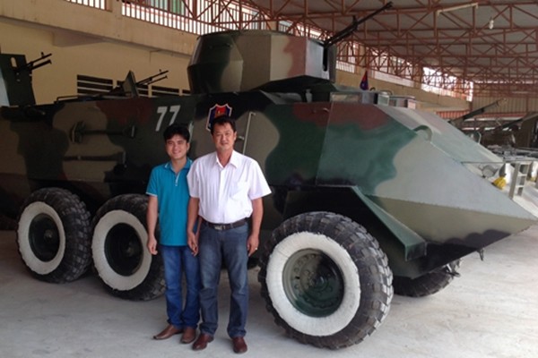 'Hai lúa' Việt chế tạo xe bọc thép, được Campuchia nể phục