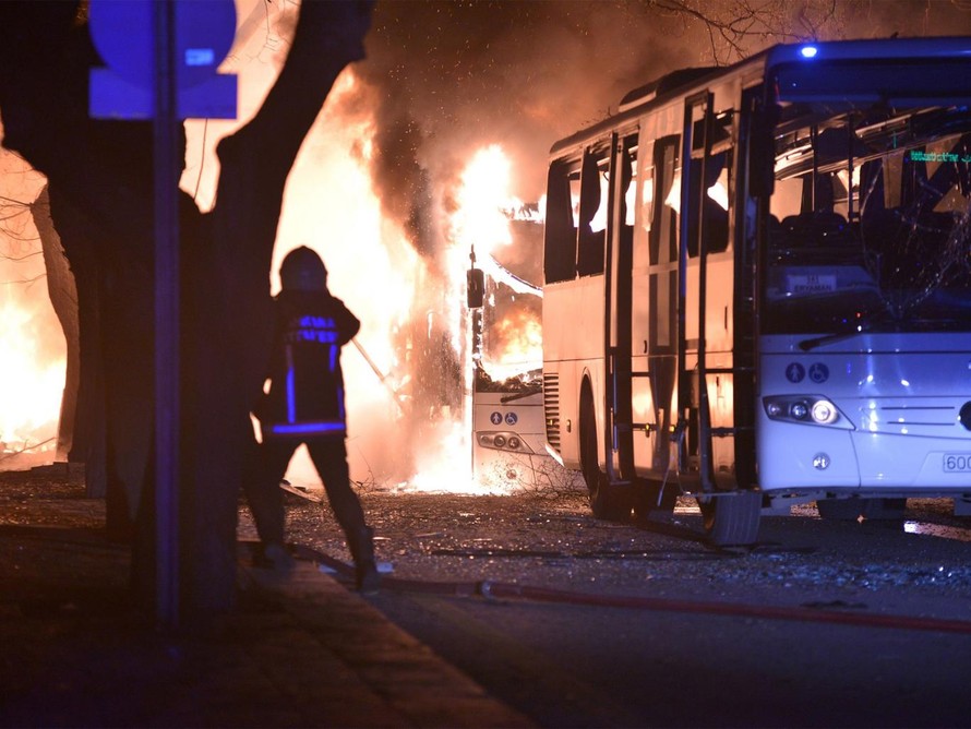 Đánh bom xe tại thủ đô Thổ Nhĩ Kỳ, gần 90 người thương vong
