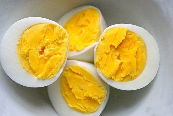 Các chuyên gia dinh dưỡng khuyên nên ăn trứng luộc là tốt nhất