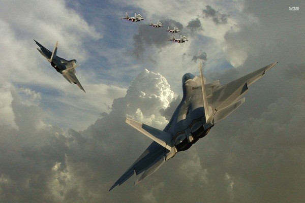 F-22 của Mỹ sẽ 'nuốt chửng' HQ-9 của Trung Quốc ở Hoàng Sa
