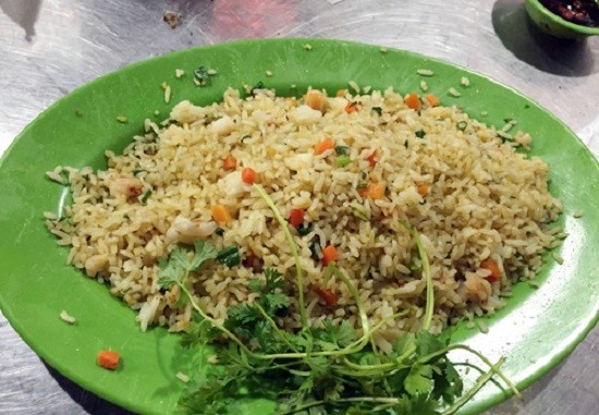 Nha Trang: Nhà hàng 'chặt chém' khách phớt lờ lệnh đình chỉ