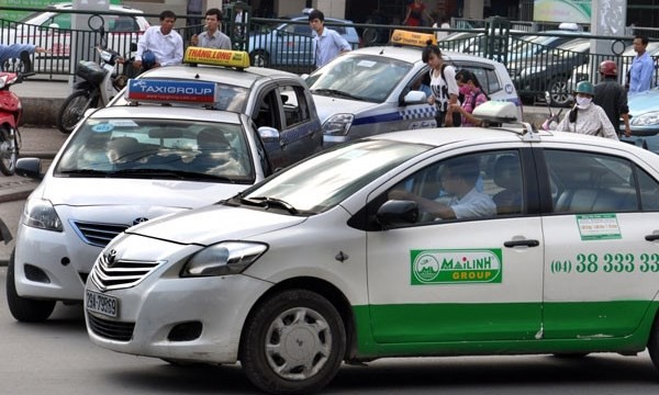 Giá cước taxi giảm 500-700 đồng/km từ ngày 26/2