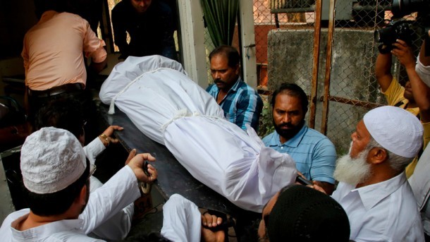 Ấn Độ: Người đàn ông giết hại 14 người thân, treo cổ tự vẫn